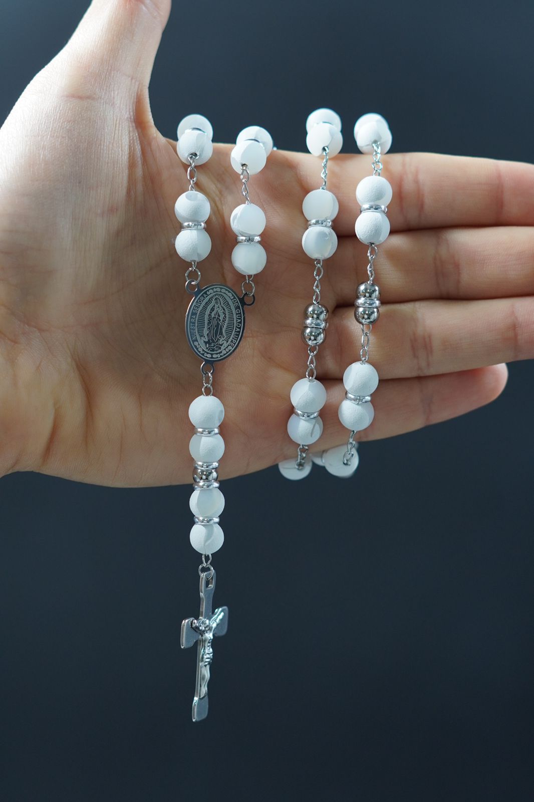 Camándula Cristo Sagrado - Oro/Plata