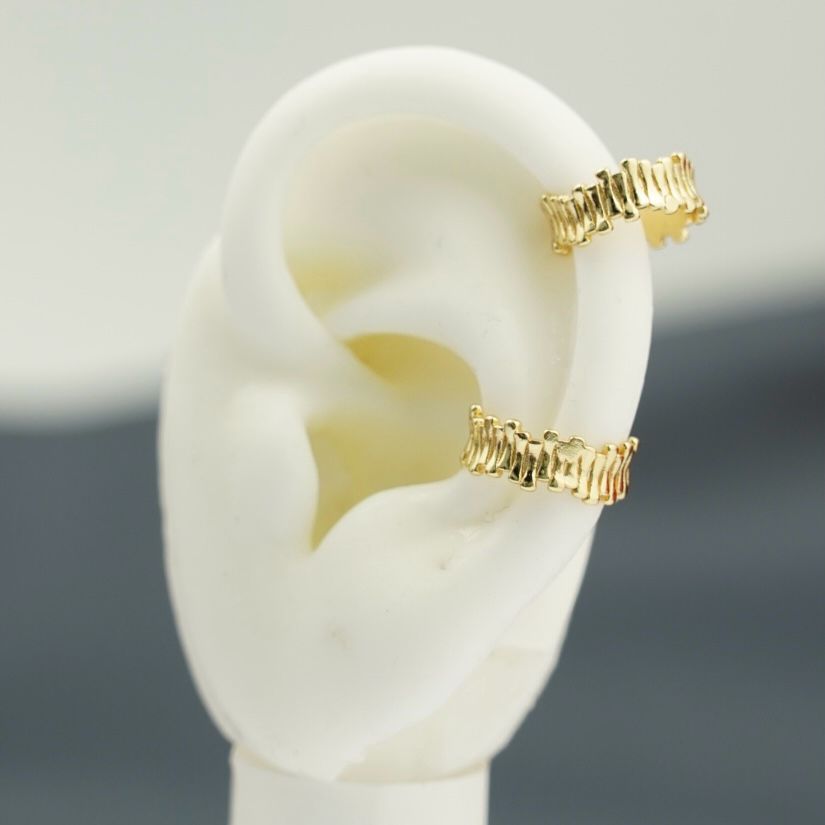 Earcuff Plano Dorado - Oro