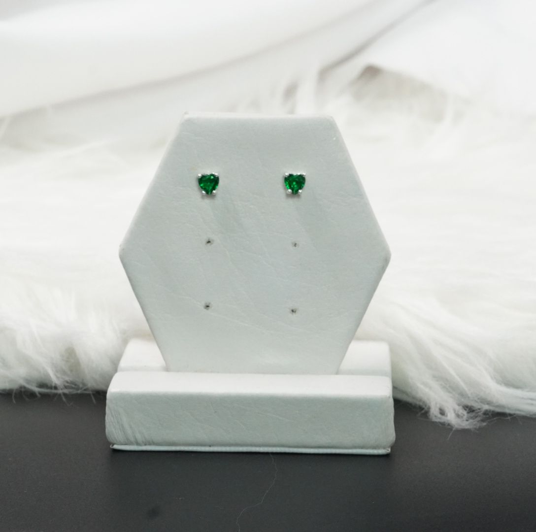 Arete Topo Corazón Verde Esmeralda Plata