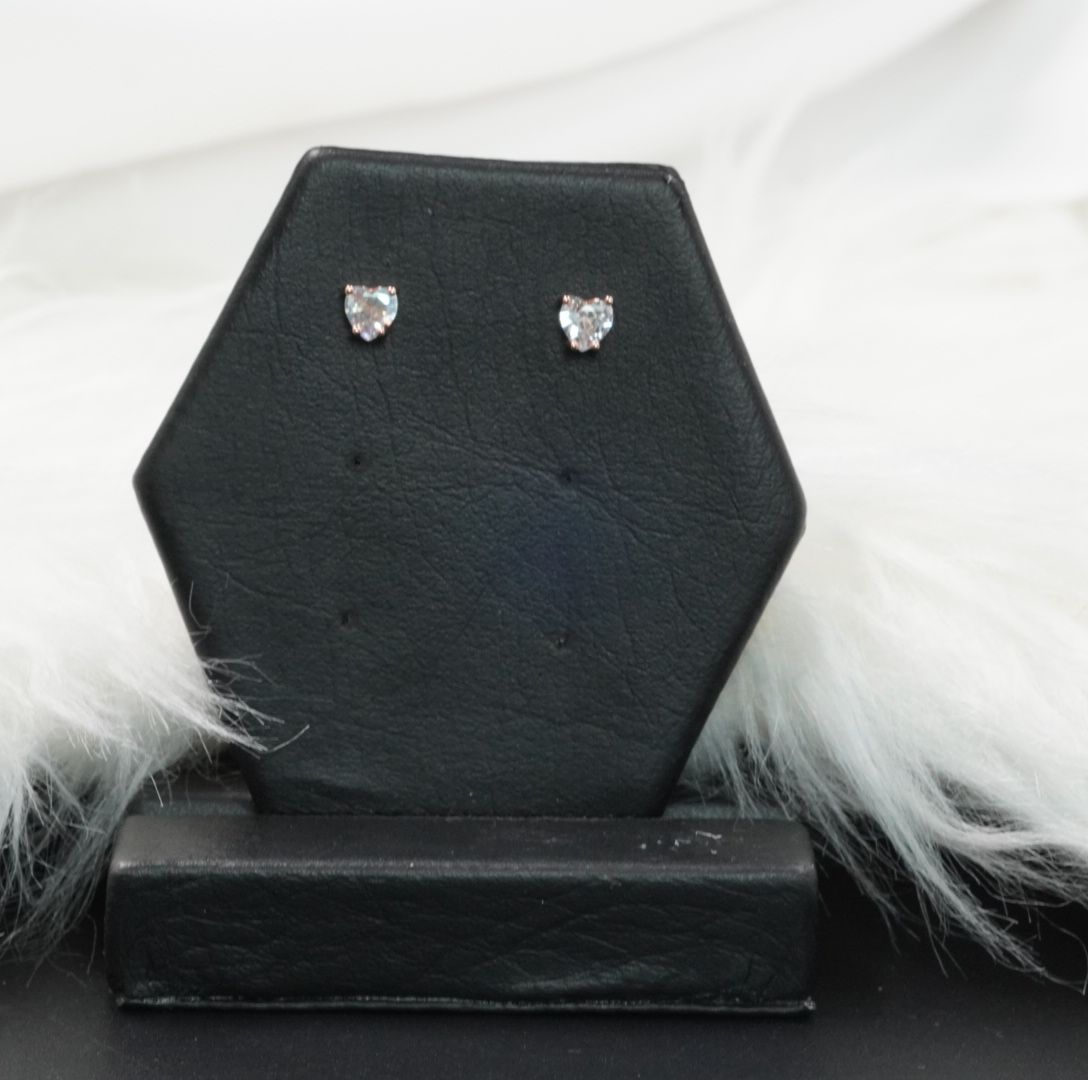 Arete Topo Corazón Blanco Diamante Rosa