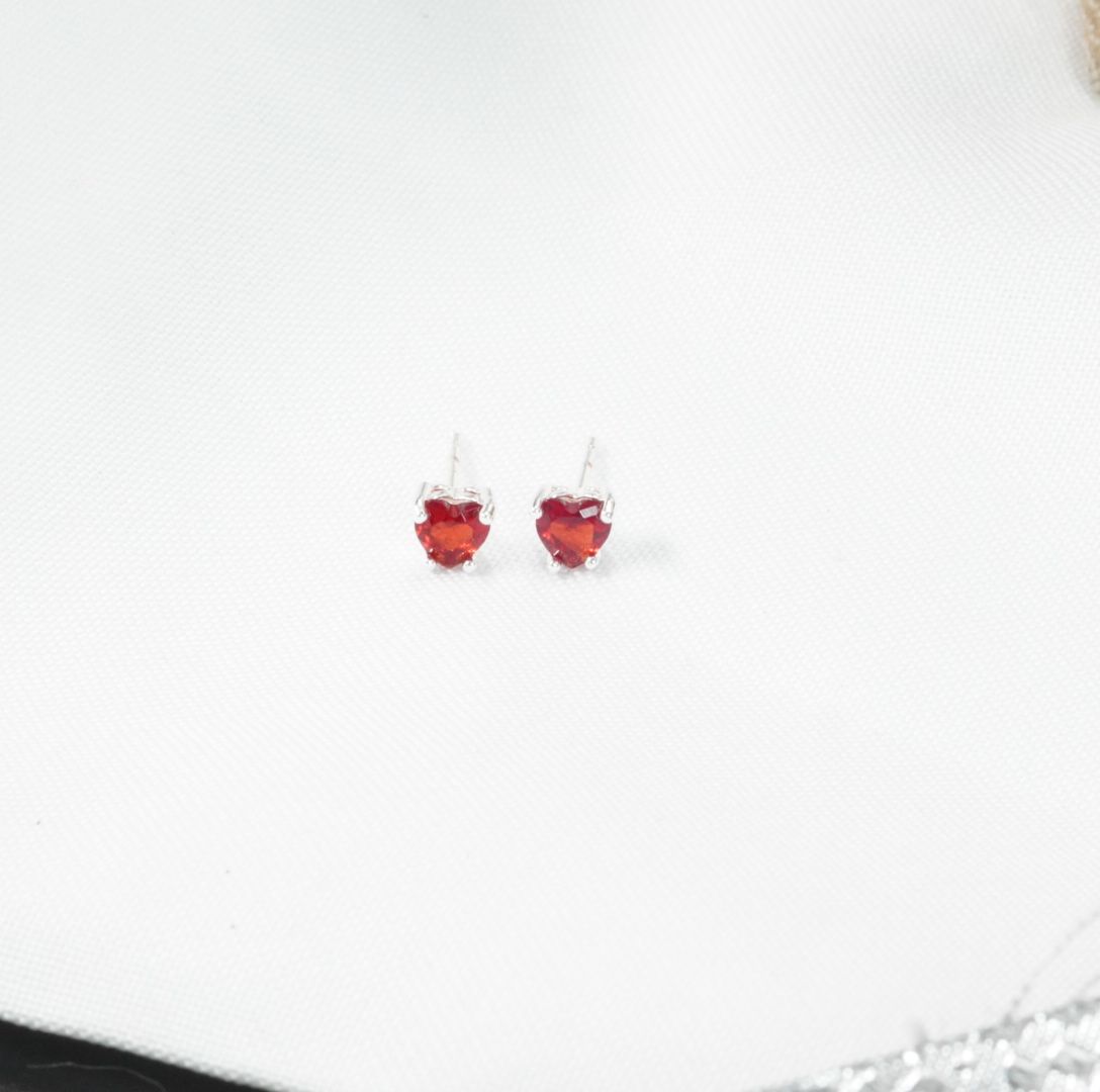 Arete Topo Corazón Rojo Diamante Plata