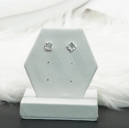 Arete Topo Circular Blanco Diamante Plata
