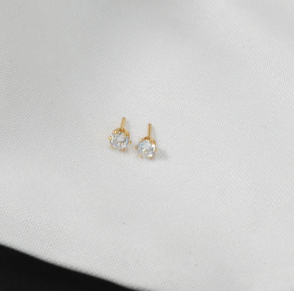 Arete Topo Circular Blanco Diamante Dorado