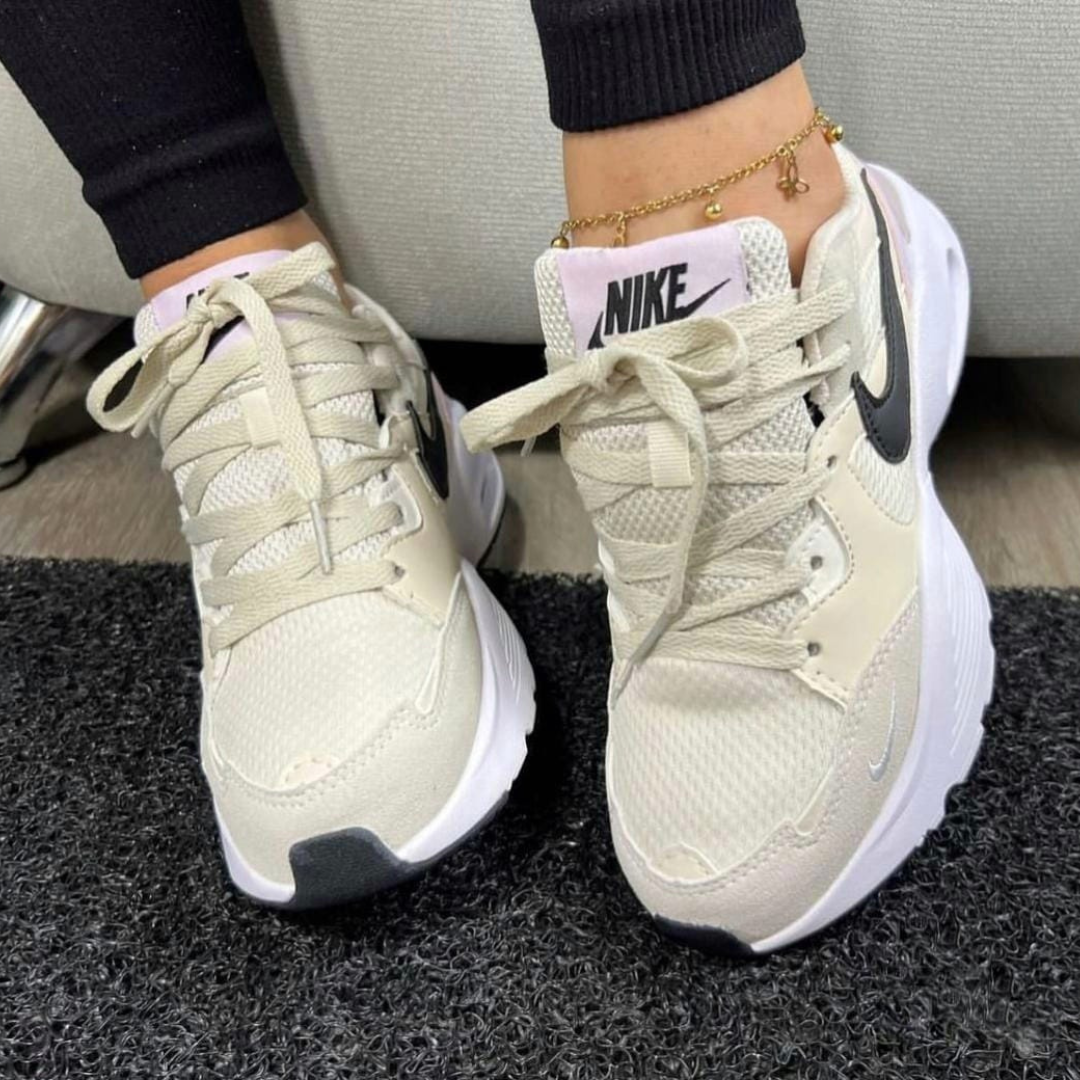 Tenis NK Valvula Mt Beige Negro | Dama