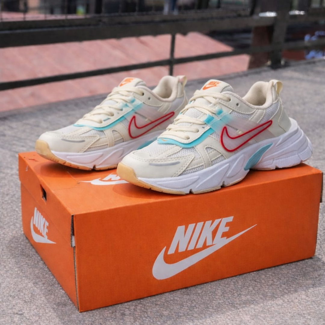 Tenis NK Fc Blanco Rojo | Dama