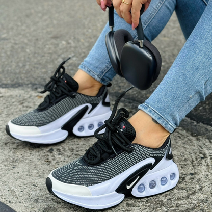 Tenis NK Air Max Dn Negro Blanco | Unisex