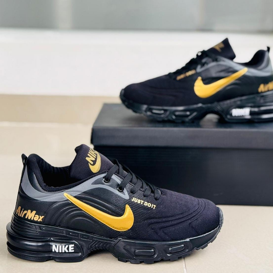 Tenis NK Air Max Valvula Negro Dorado | Caballero