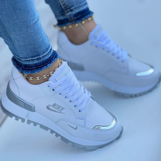 Tenis NK Trebol Blanco | Dama