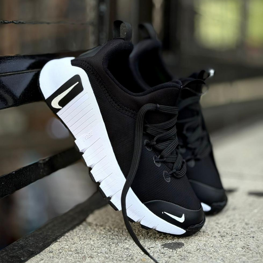 Tenis NK Free Metcon Negro | Unisex