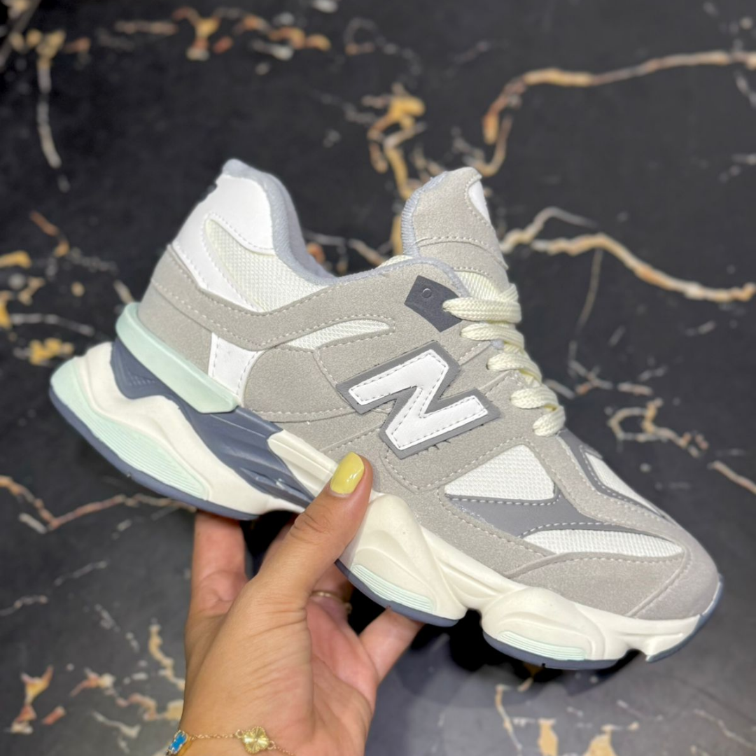 Tenis NB 9000 Gris | Dama